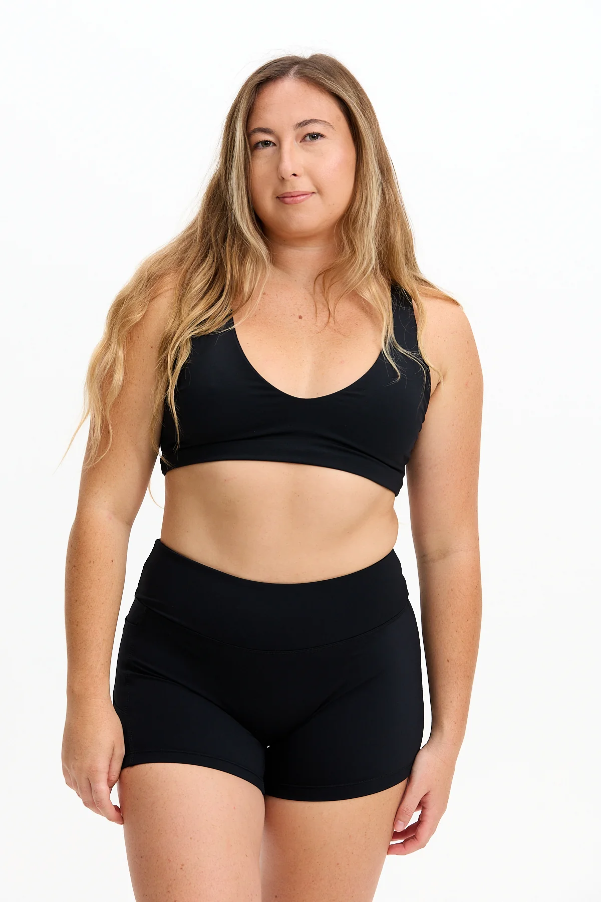 2.5" Booty Short - Black - Image 11