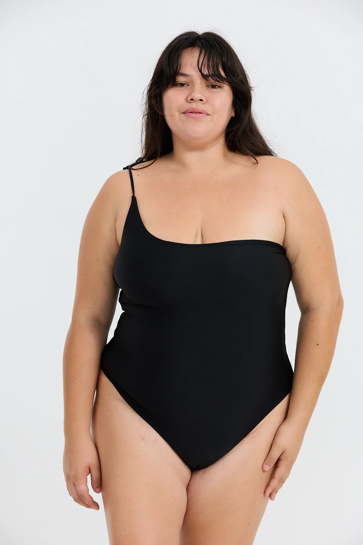 Makaio Curve One Piece - Black - Image 10