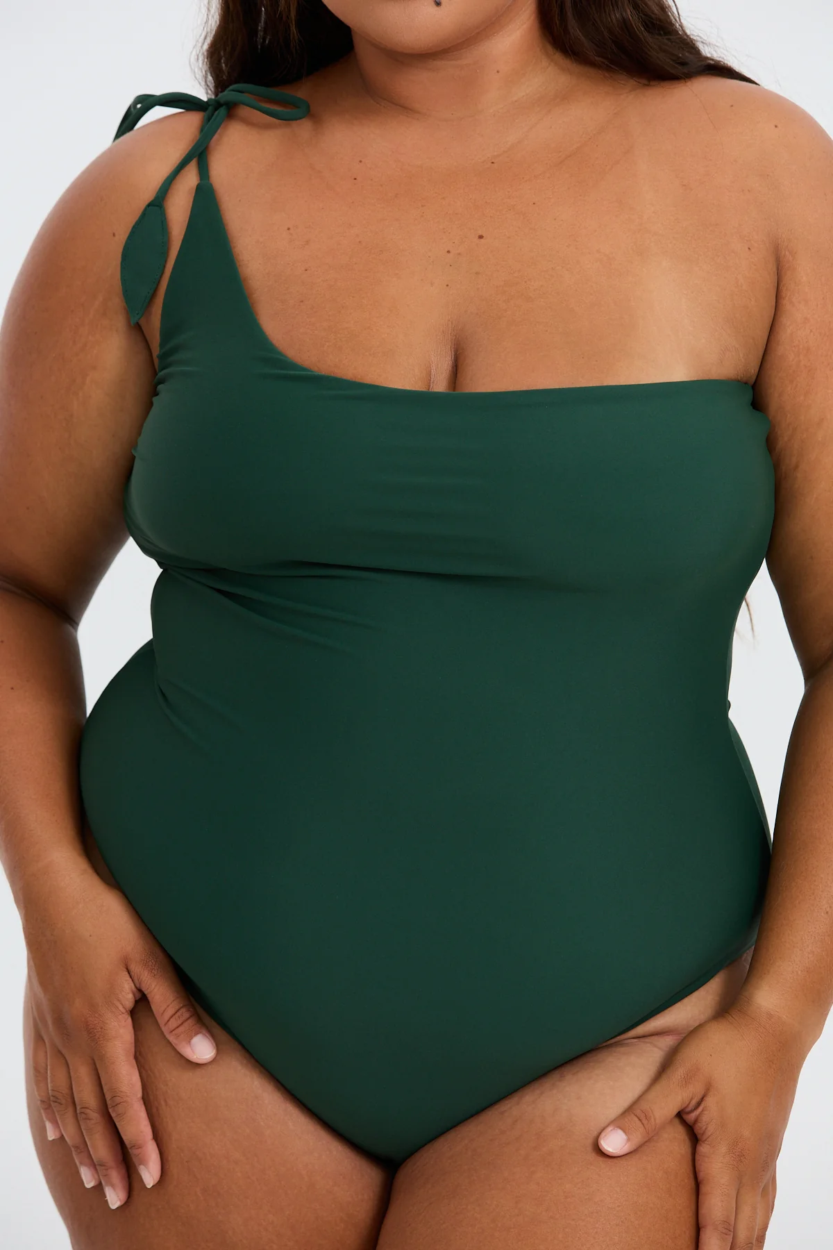 Makaio Curve One Piece - Fern - Image 4