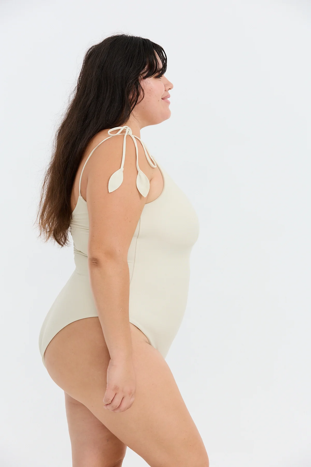 Makaio Curve One Piece - Gardenia - Image 13