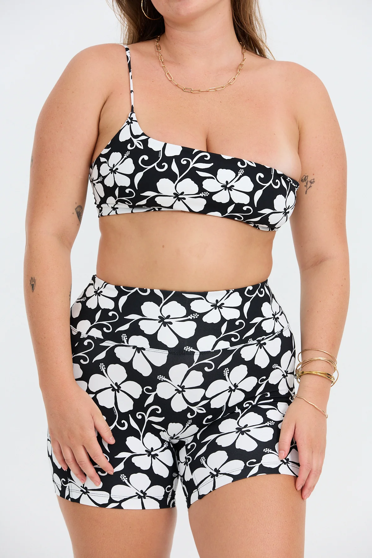 One Shoulder Sports Bra - Pupukea Black - Image 9