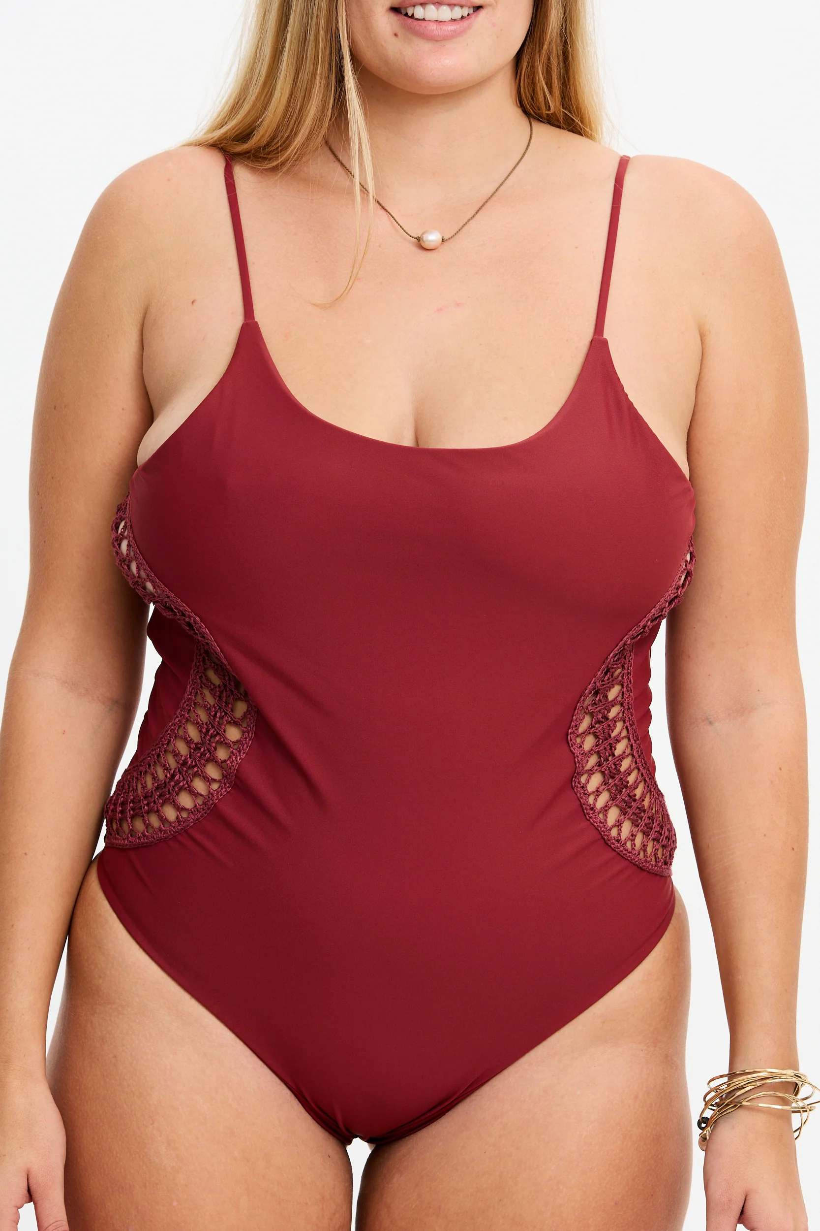 Stella 2.0 One Piece - Cherry - Image 11