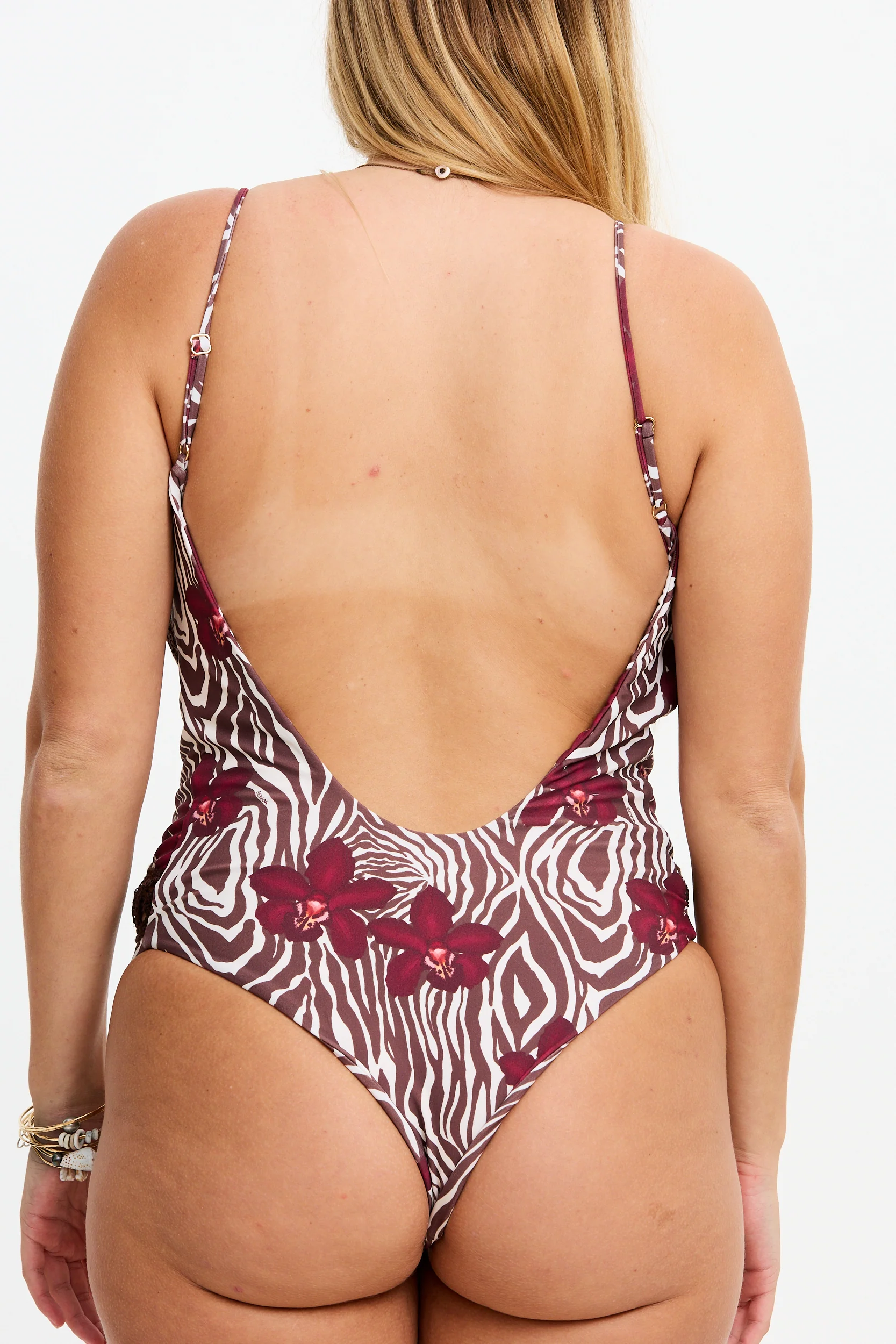 Stella 2.0 One Piece - Diva - Image 10